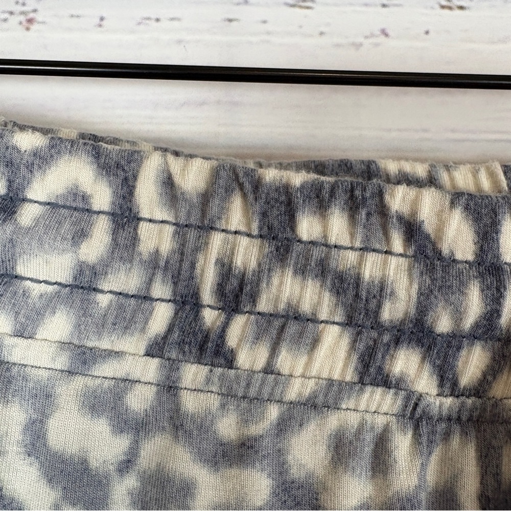 Soma Cool Nights Gray Animal Print Pajama Pants - Picture 4 of 16